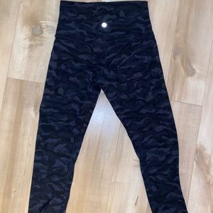 Lululemon B&G Camo Align Leggings